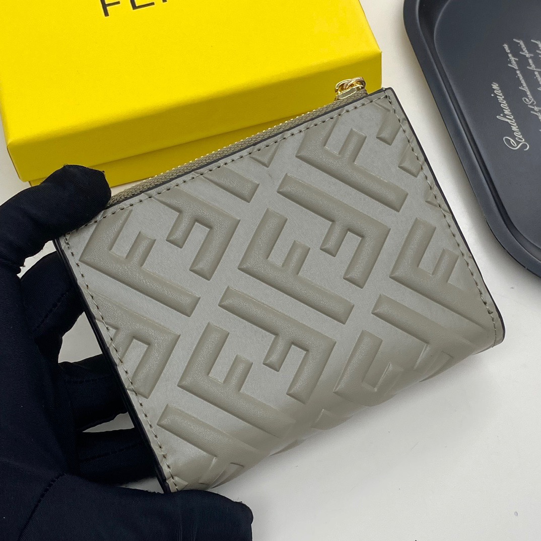 FENDI フェンディ 財布 ミニ財布 ロゴ柄 ジップトップ 黒棕 大象灰 - 画像 4