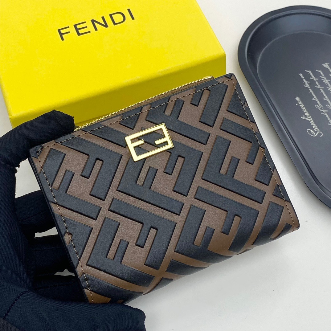 FENDI ミニ財布 コピー 黒棕 大象灰 ショルダーバッグ チェーン付き レディース - 画像 2