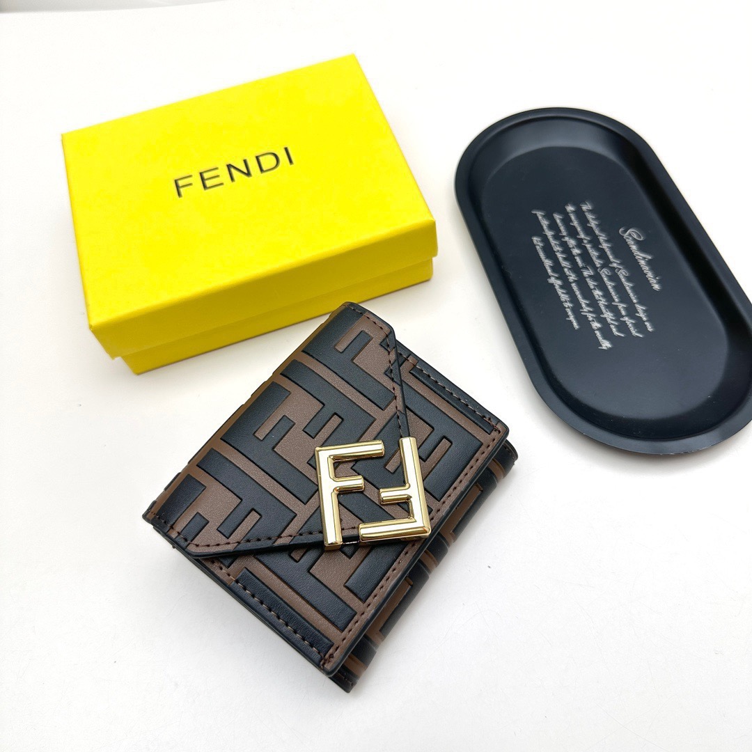 FENDI コピー フェンディ ミニ財布 コインケース ブランドコピー 黒 ブラウン 長財布 チェーン付き - 画像 2