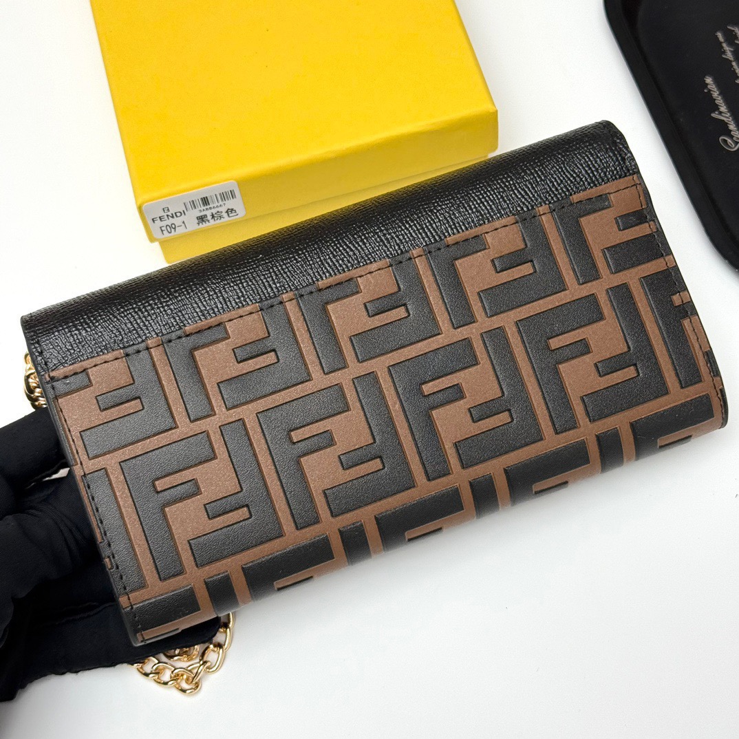 FENDI バッグコピー ミニショルダーバッグ 2WAY 黒棕 - 画像 4