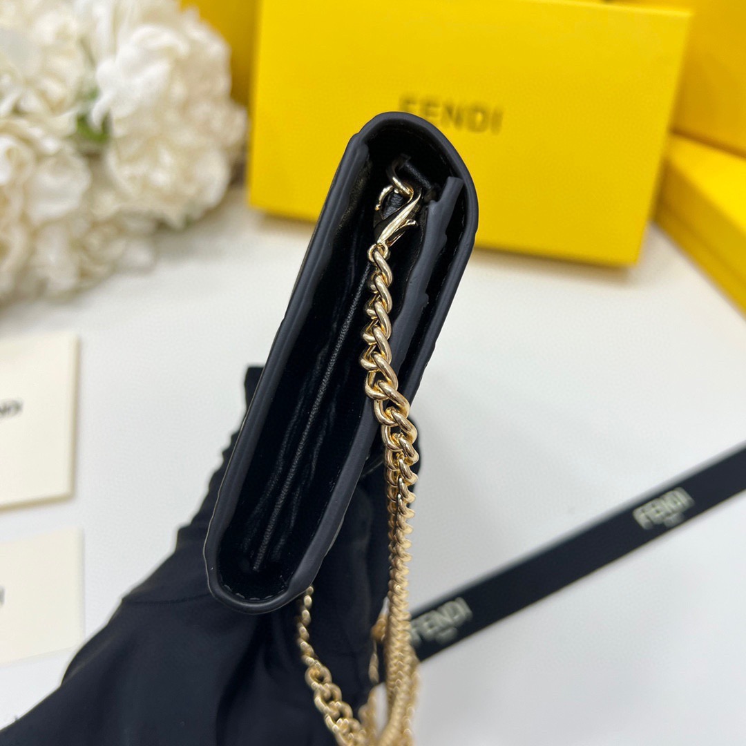 FENDI バッグ コピー 黒 フェンディ 2601 ミニショルダーバッグ ロゴ柄 19*10.5*3.5cm - 画像 7