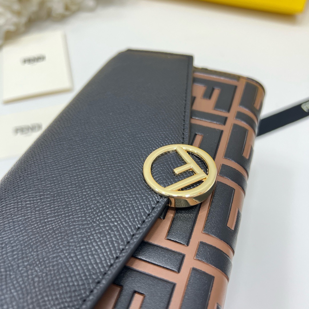 FENDI バッグ コピー ミニショルダーバッグ フェンディ ロゴ柄 チェーン付き 黒茶 - 画像 6