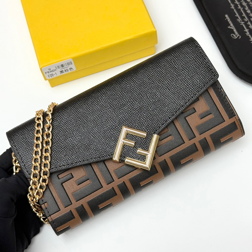 FENDI バッグ コピー ロゴ柄 チェーン付き ミニショルダーバッグ 黒棕 - 画像 2