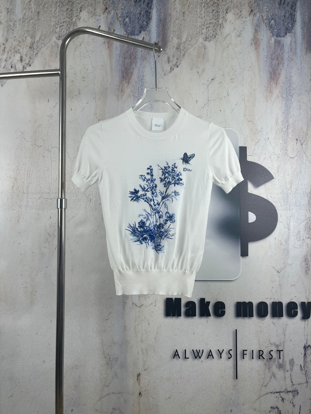 Dior コピー 青花花卉刺繍 ニットTシャツ レディース ホワイト