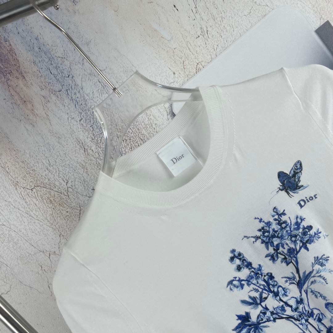 Dior コピー 青花花卉刺繍 ニットTシャツ レディース ホワイト - 画像 3