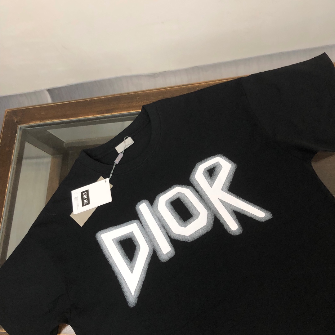 DIOR ディオール 24ss ロゴTシャツ コピー 男女兼用 黒 白 シンプルデザイン - 画像 3