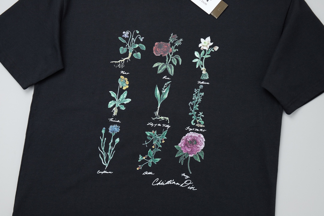 Dior コピー Tシャツ 植物標本柄 ロゴプリント 黒 男女兼用 メンズ レディース - 画像 4