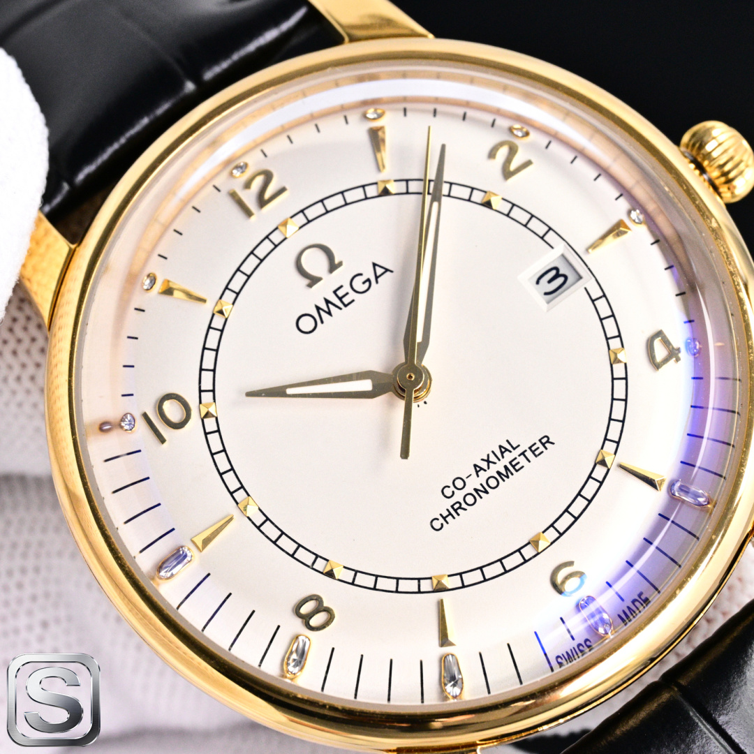 OMEGA オメガ 時計 コピー 金ベゼル 白文字盤 メンズ 42mm ロレックス風 ロゴ入り - 画像 4