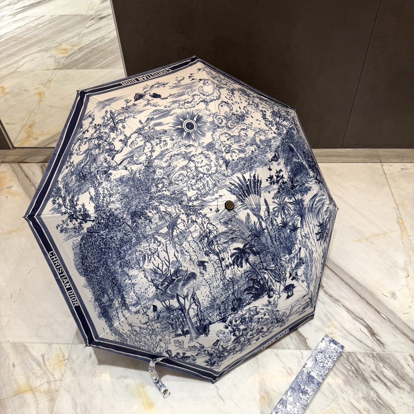 DIOR　折りたたみ傘クリスチャンディオール　アンブレラ雨傘　晴雨兼用UVカット　ワンタッチ開閉傘/かさ　人気 おしゃれ5種 - 画像 9