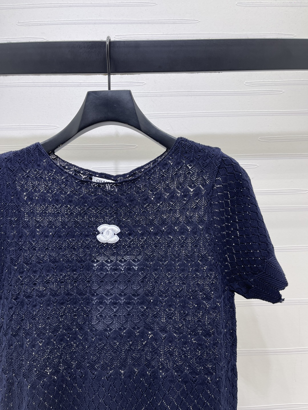 CHANEL ニット Tシャツ コピー ロゴ刺繍 レディース 春夏 新作 全3色 S-M-L - 画像 2