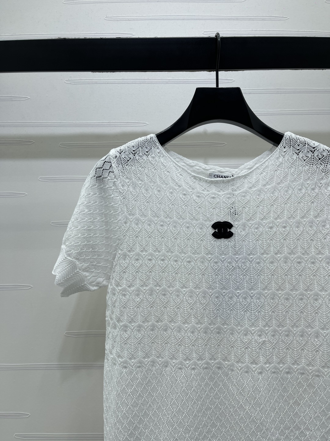 CHANEL コピー ニットTシャツ ロゴ刺繍 レディース 白/黒/ピンク 3色展開 - 画像 4