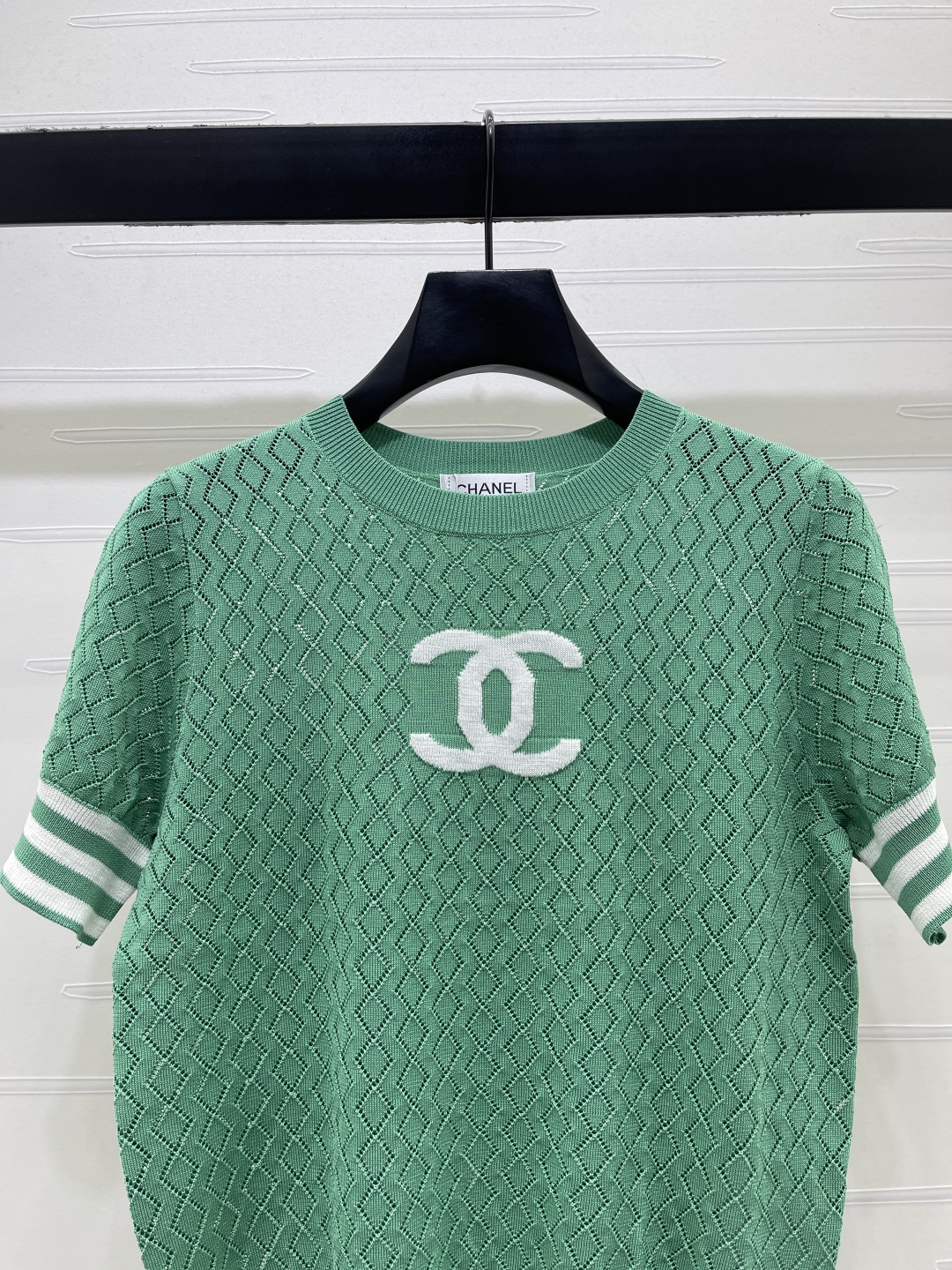 CHANEL ニット ロゴTシャツ コピー 菱格柄 半袖 緑 レディース 3色展開 - 画像 4