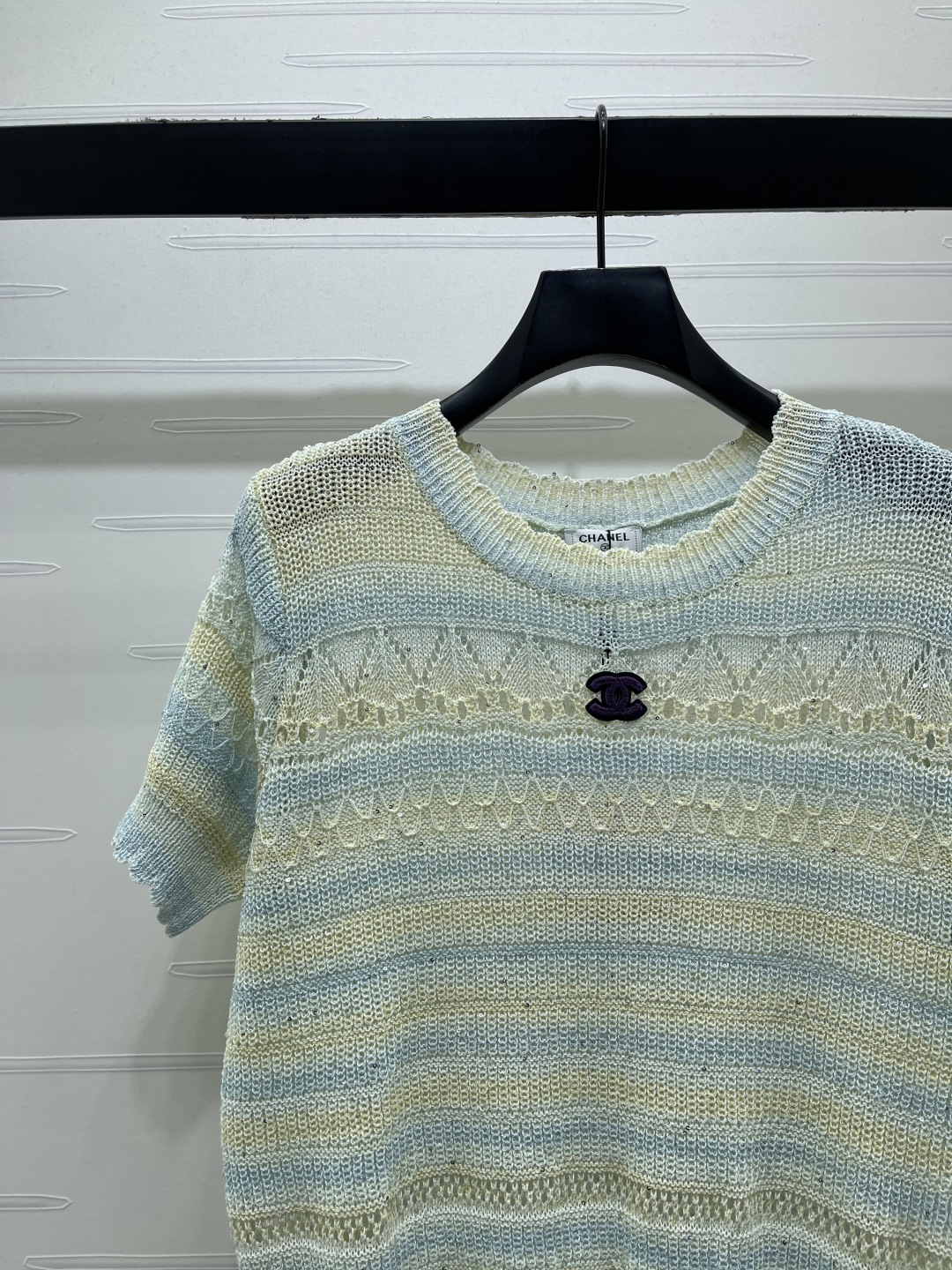 CHANEL コピー ニット 半袖 ロゴ刺繍 レディース ピンク ブルー 2色展開 - 画像 4