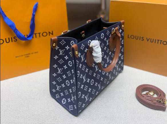 LOUIS VUITTON　Onthego PM　ルイヴィトン　オンザゴーPM　2WAY　レディースバッグ　ショルダーバッグ　ハンドバッグ　モノグラム　バッグ　6色 - 画像 10