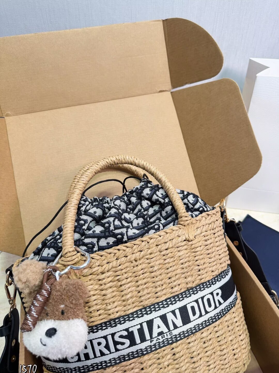 ディオール Dior カゴバッグ バスケットバッグ 2WAY トートバッグ 刺繍ロゴ レディース 送料込み - 画像 2