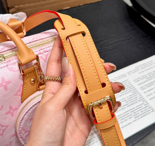 ルイヴィトン　Louis Vuitton　スピーディ･バンドリエール 25/30 ソフト　Speedy Soft　モノグラム　ショルダーバッグ　ハンドバッグ　レディースバッグ　6色 - 画像 14