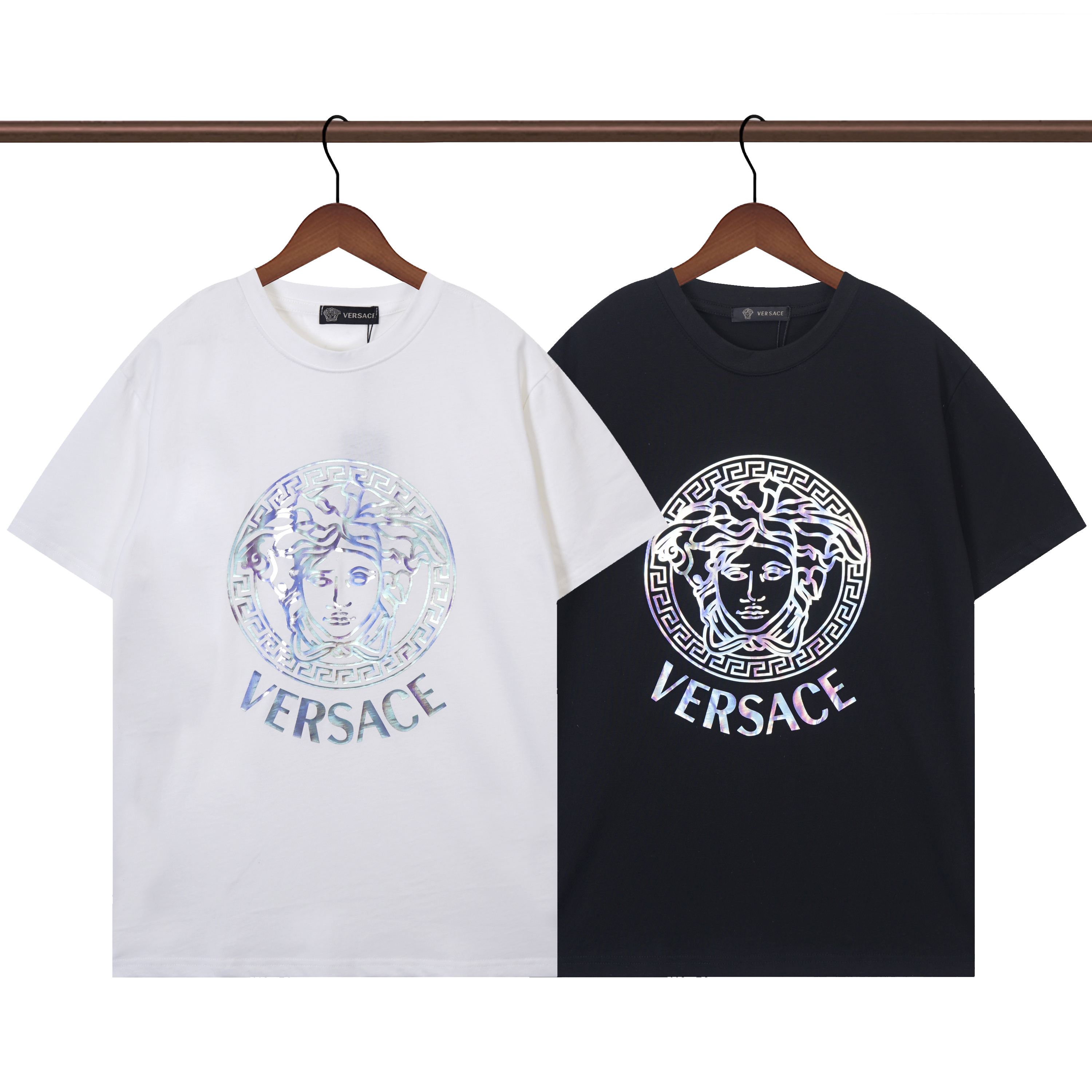 ヴェルサーチ　Tシャツ　半袖　ブラック　ホワイト　 Versace　プリントシャツ　クルーネック　メンズシャツ　T-shirt　2色