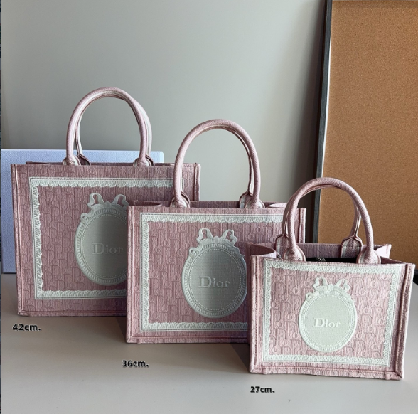 新作　人気の長く愛用　Dior Book Tote　ディオール　ブックトート　レディース　トートバッグ　ショルダーバッグ　上品　ストラップ付き　5種類 - 画像 4