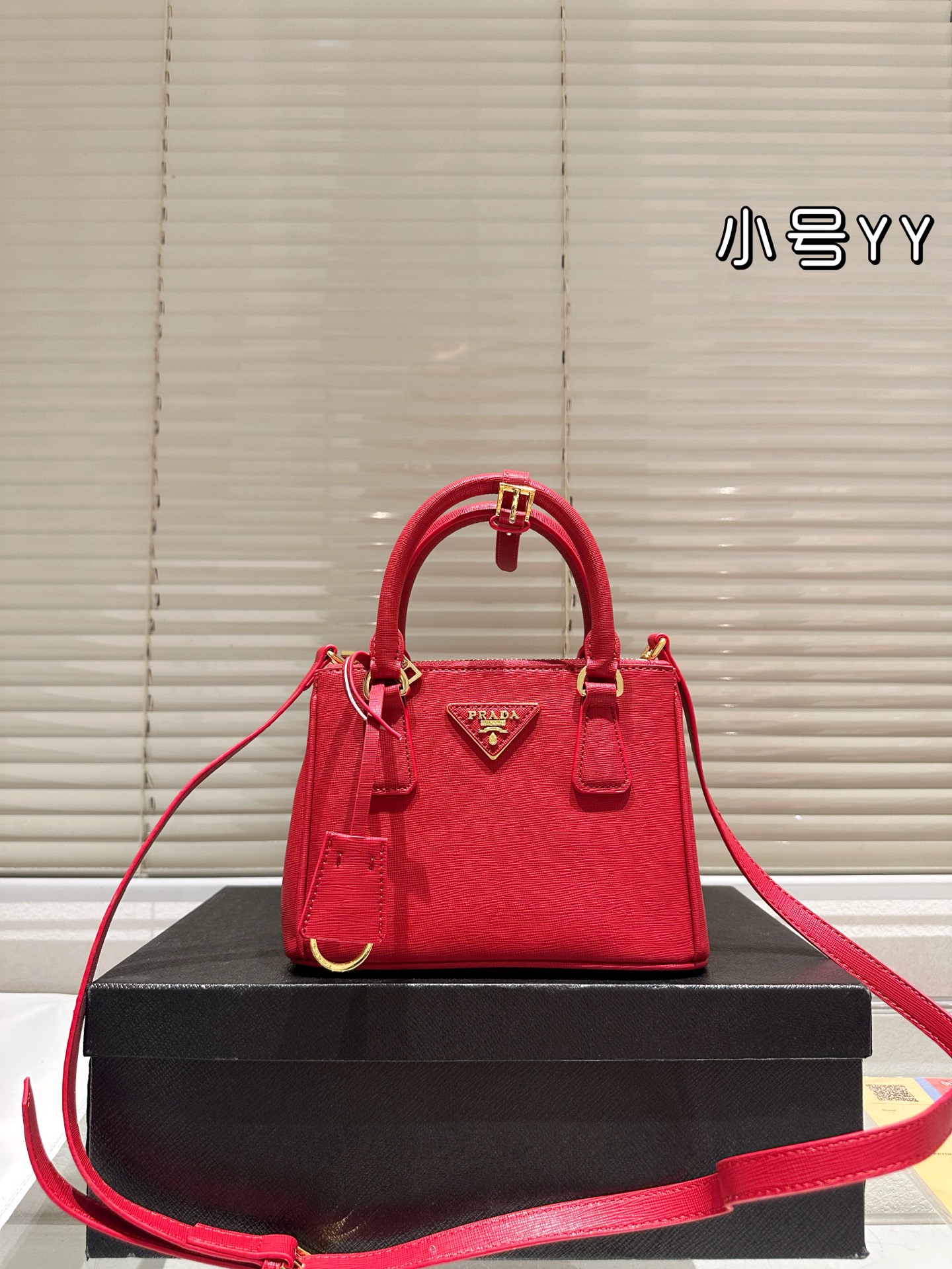 PRADA　GALLERIA　プラダ　ガレリア　ミニバッグ　ハンドバッグ　トートバッグ　ショルダーバッグ　レディースバッグ　6色 - 画像 4