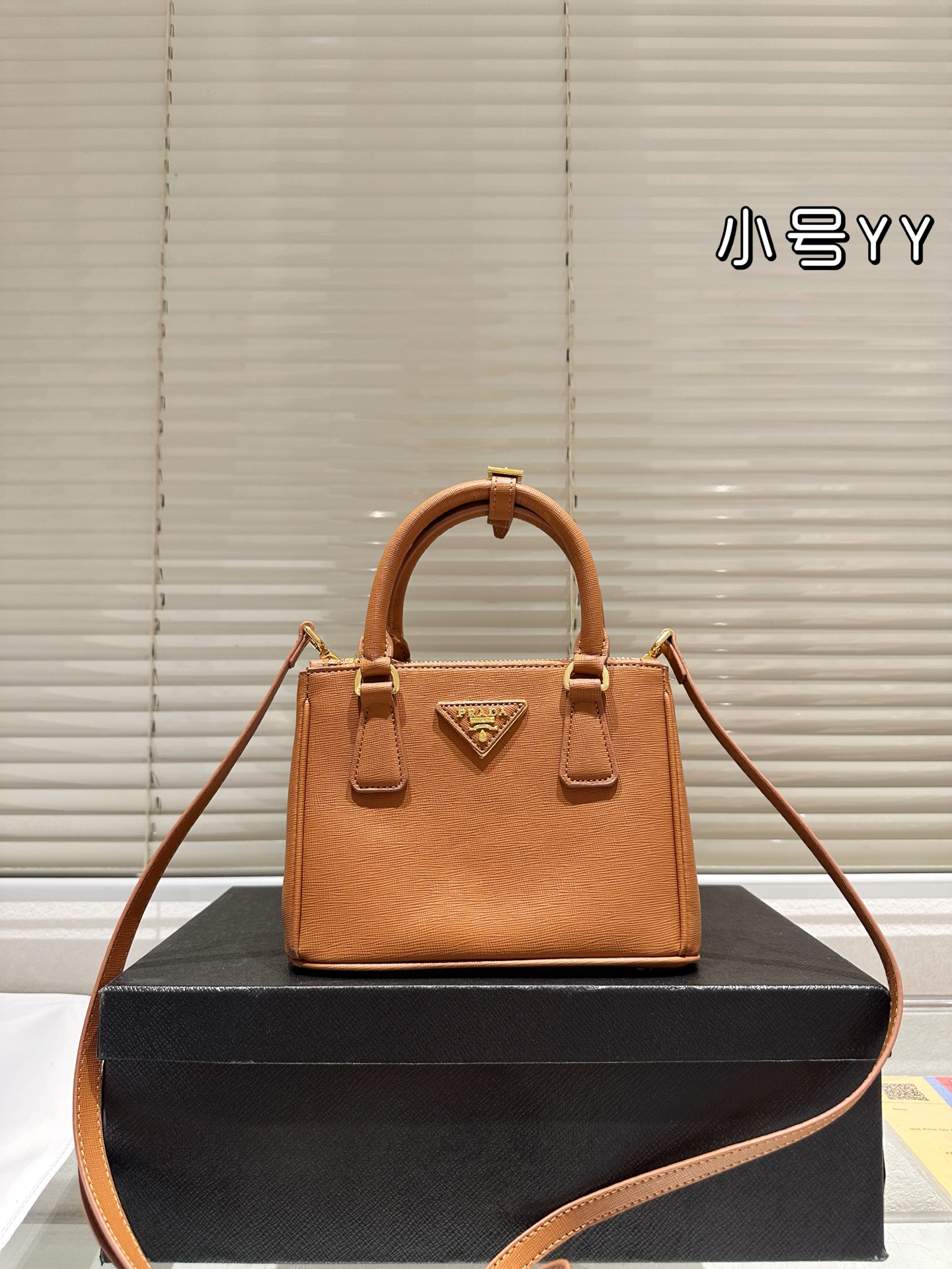 PRADA　GALLERIA　プラダ　ガレリア　ミニバッグ　ハンドバッグ　トートバッグ　ショルダーバッグ　レディースバッグ　6色 - 画像 5