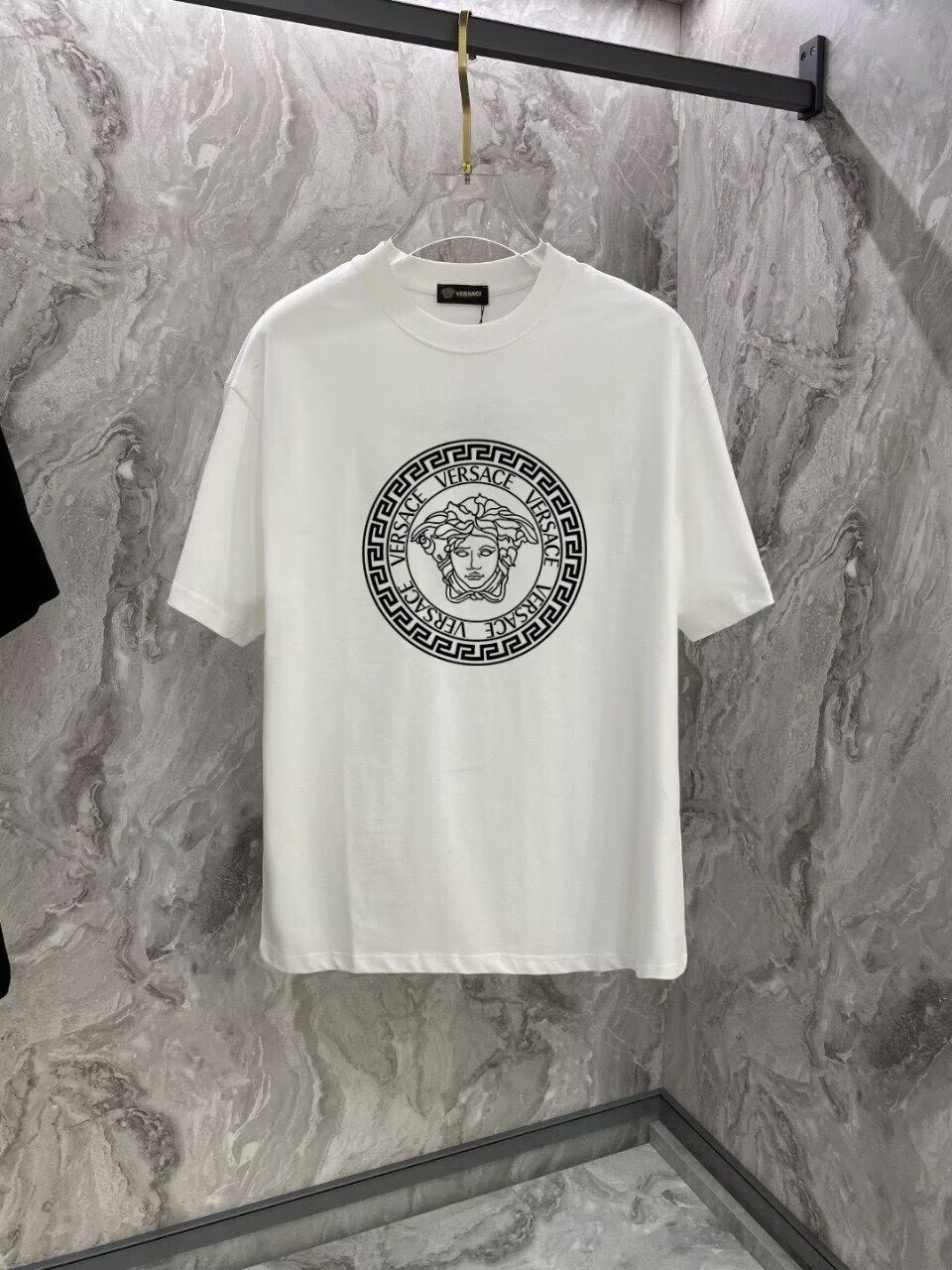 ヴェルサーチ　Versace　半袖シャツ　プリントシャツ　クルーネック　Tシャツ　T-shirt　3色　メンズ - 画像 3