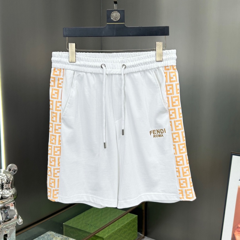 フェンディ　セットアップ　上下2点セットFENDI メンズ服　半袖Ｔシャツと半ズボン/ショートパンツ　カジュアルウェア - 画像 7