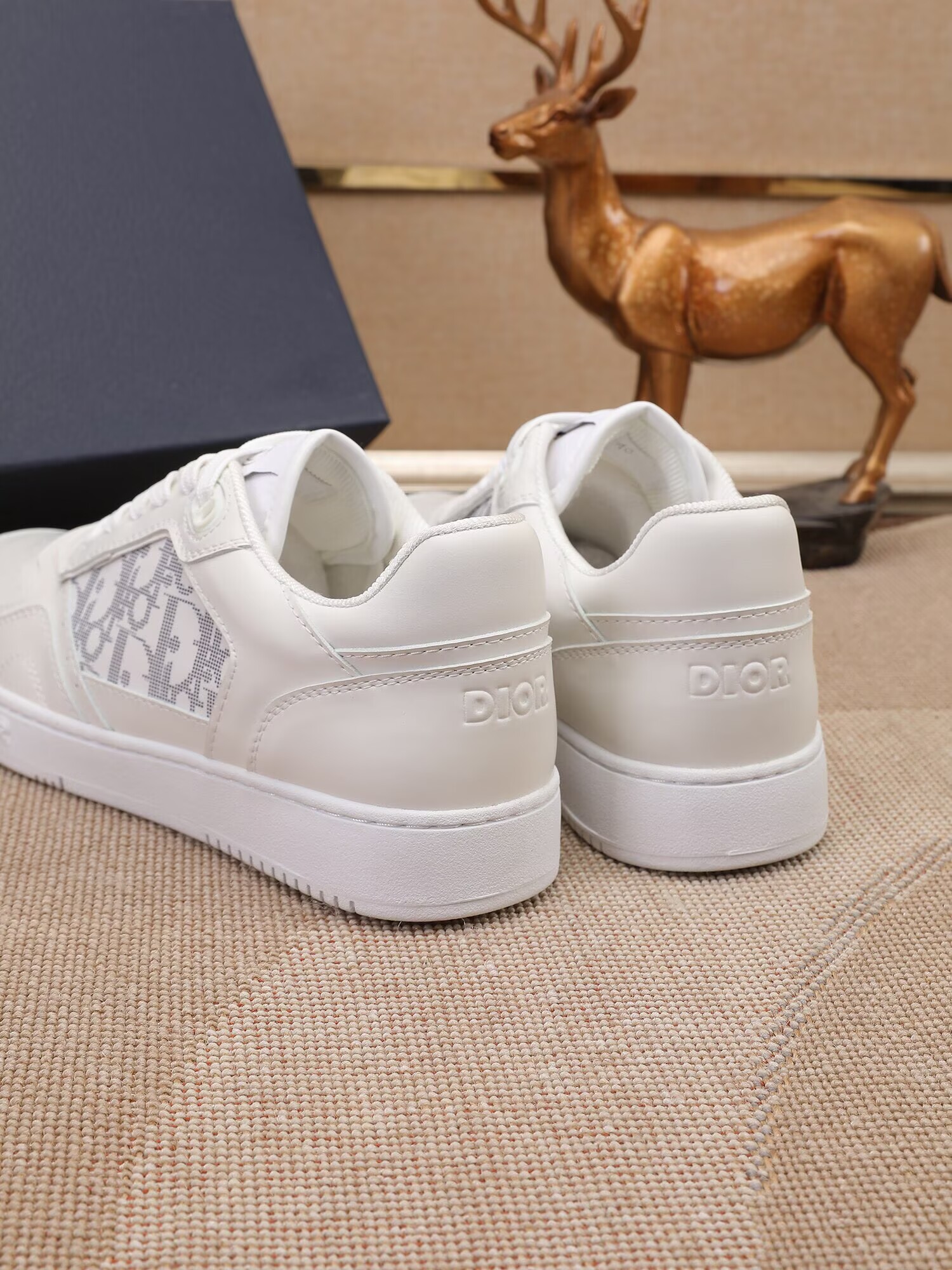 Dior メンズ スニーカー ホワイト グレー ディオール ロゴ プレート ランニングシューズ  9色 - 画像 16