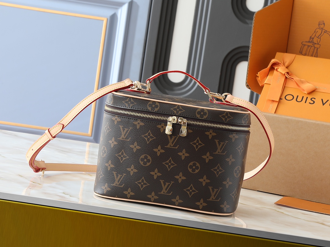 ルイヴィトン LOUIS VUITTON　おしゃれで収納力　ニース bb　2WAYバニティバッグ　ハンドバッグ　ストラップ付　モノグラム　レディース　バッグ　化粧ポーチ