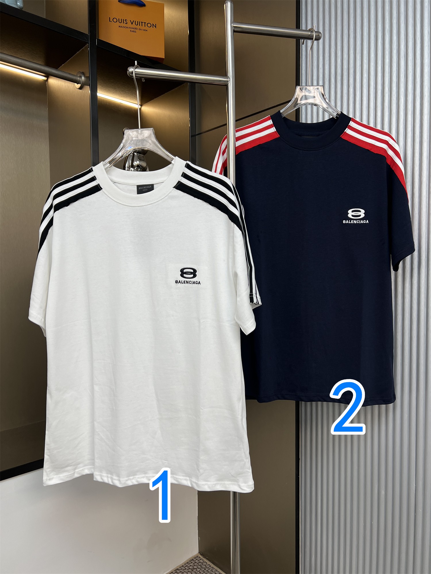 バレンシアガ　BALENCIAGA　Tシャツ　半袖シャツ　おしゃれ　夏　 ゆったり　T-shirt　刺繍　クールネック　2色　S-XL - 画像 1