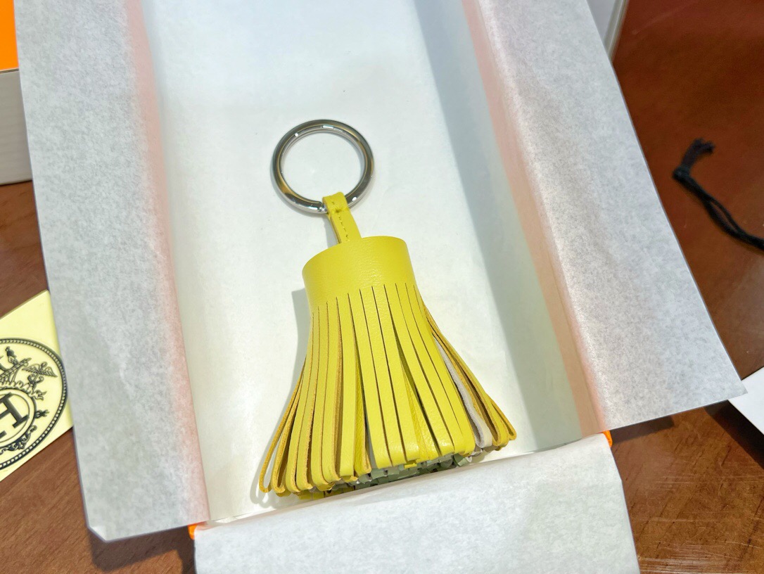 エルメス	カルメン キーホルダー HERMES Carmen uno-dos key ring キーリング レディース レザーフリンジキーリング　シルバー金具 - 画像 16