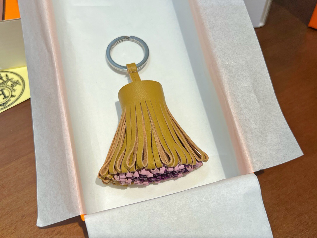 エルメス	カルメン キーホルダー HERMES Carmen uno-dos key ring キーリング レディース レザーフリンジキーリング　シルバー金具 - 画像 15