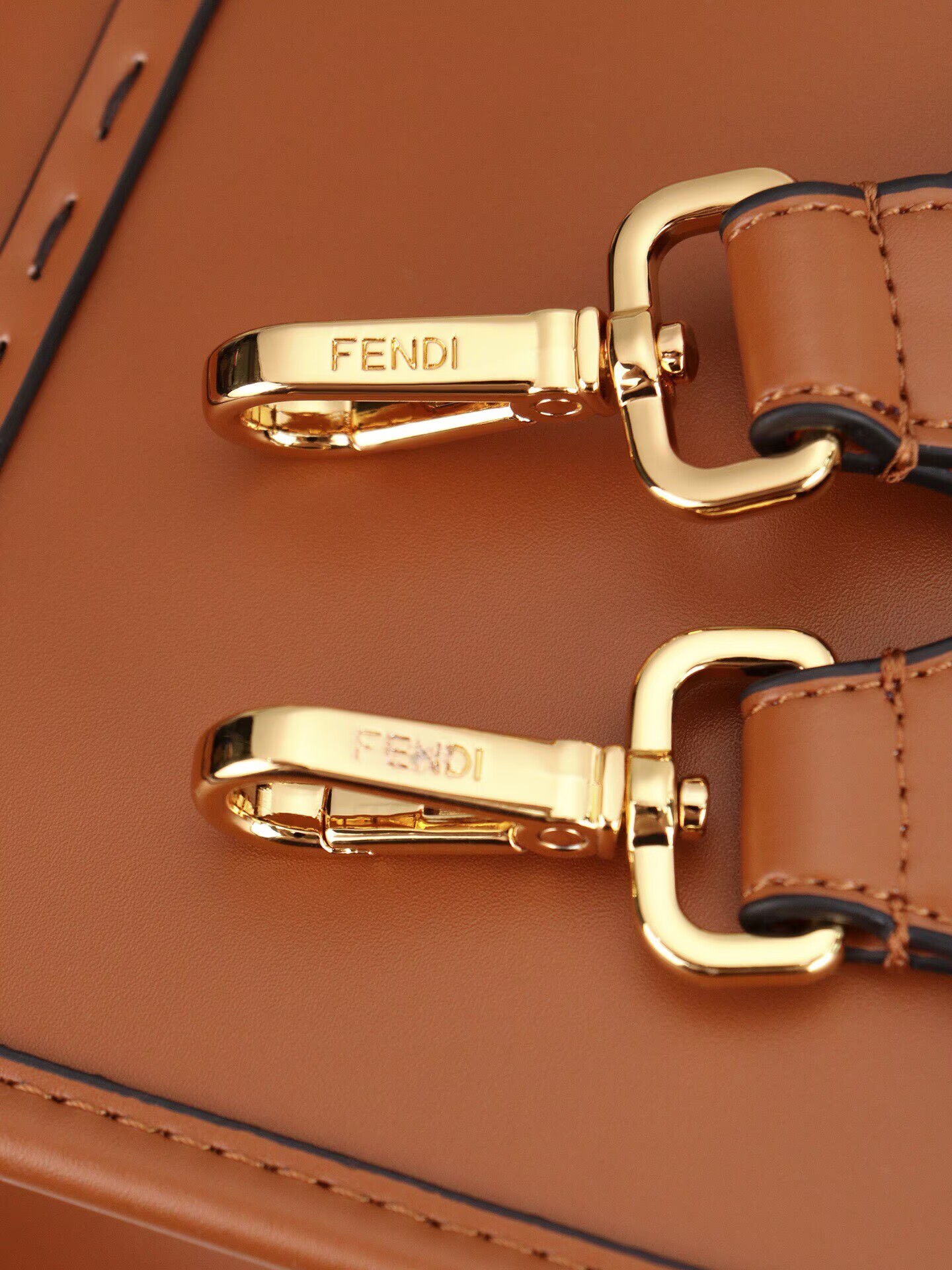 FENDI　フェンディ　サンシャイン ミディアム　shine tote　レザーショッパー　トートバッグ　手提げ　ショルダーバッグ　3色選択可 - 画像 11