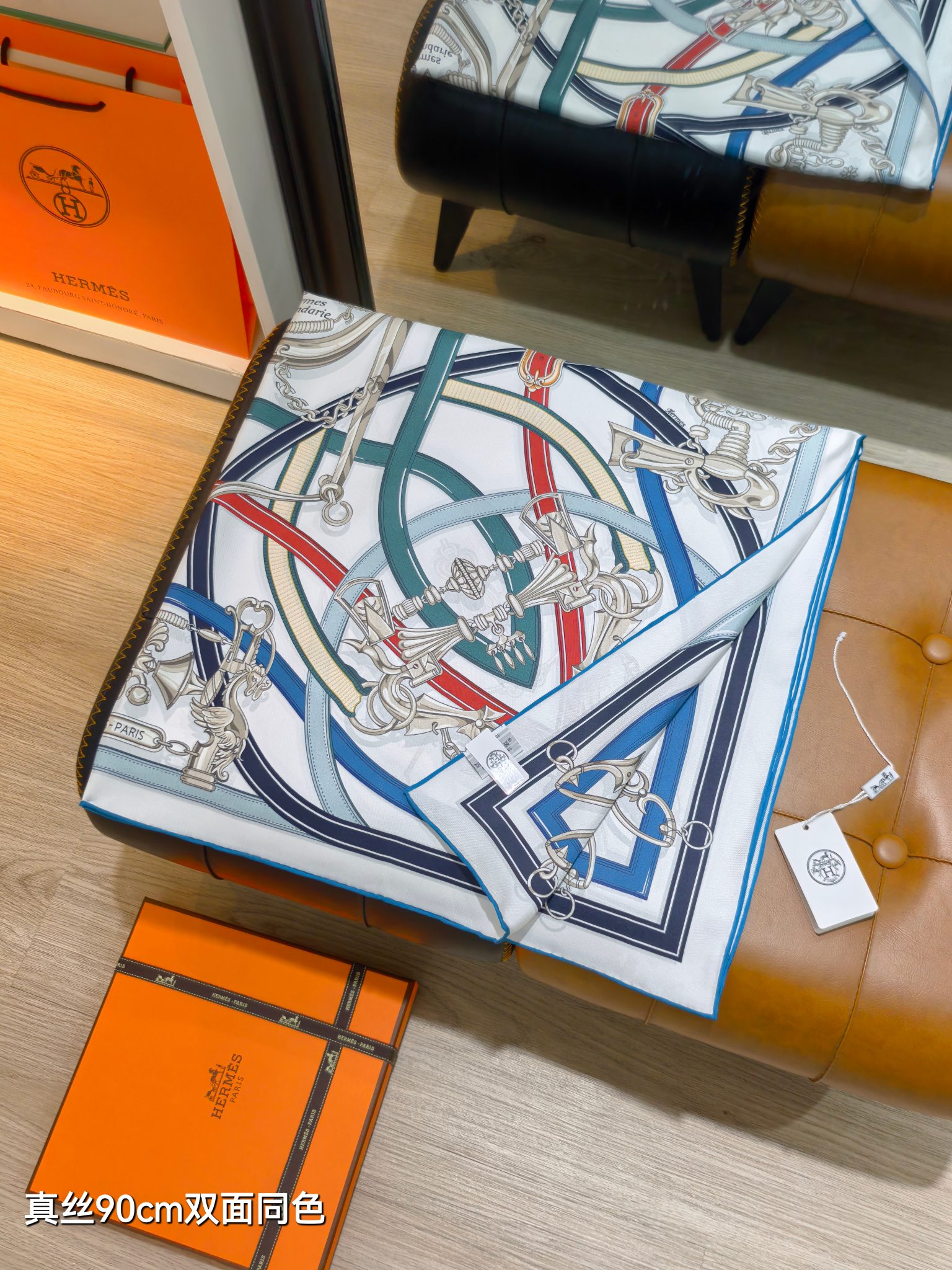 HERMES エルメス シルクスカーフ 真丝90cm 両面同色 多色展開 - 画像 4