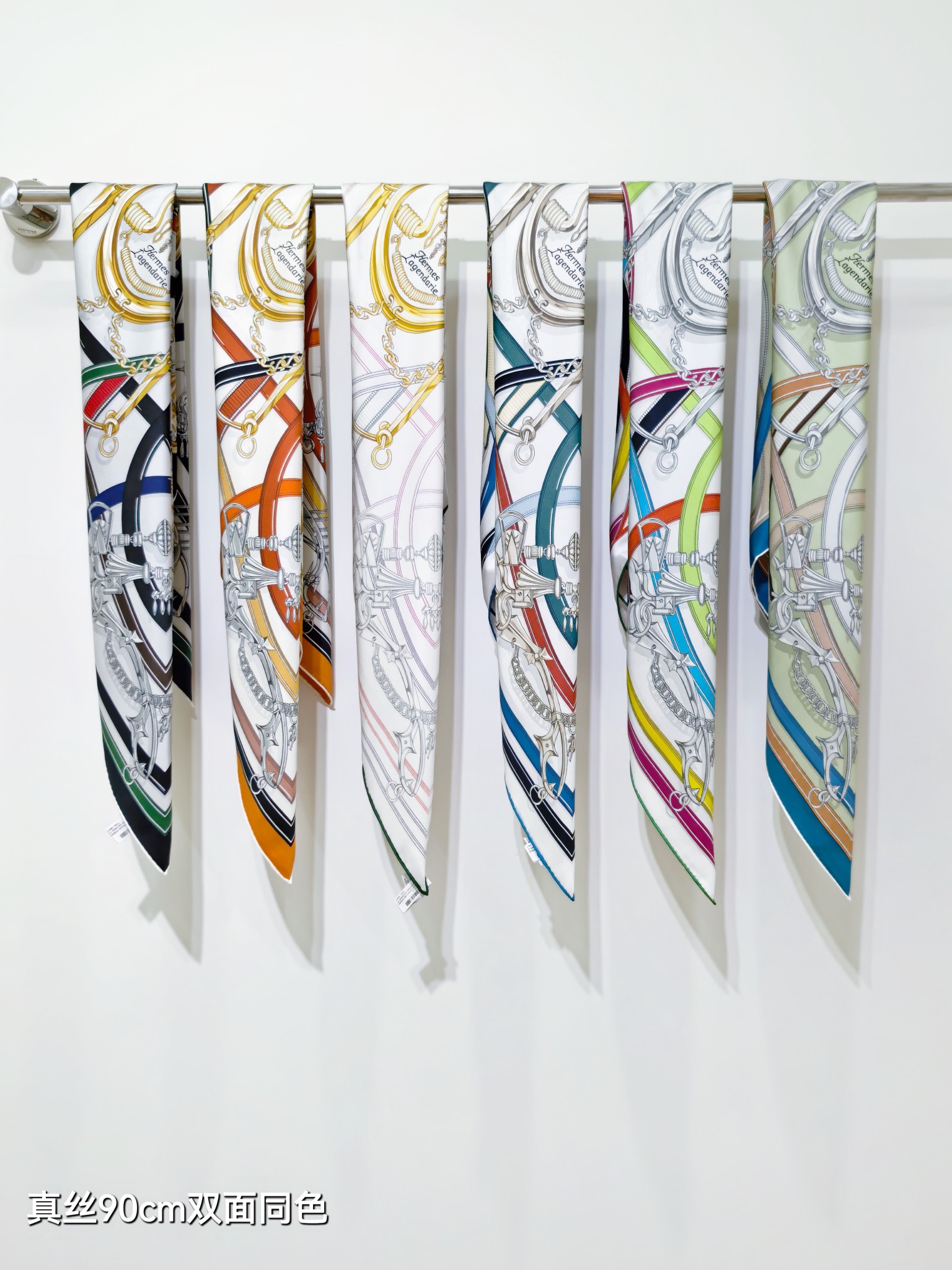 HERMES エルメス シルク スカーフ 90cm 双面同色 マップ柄 多色展開 - 画像 3