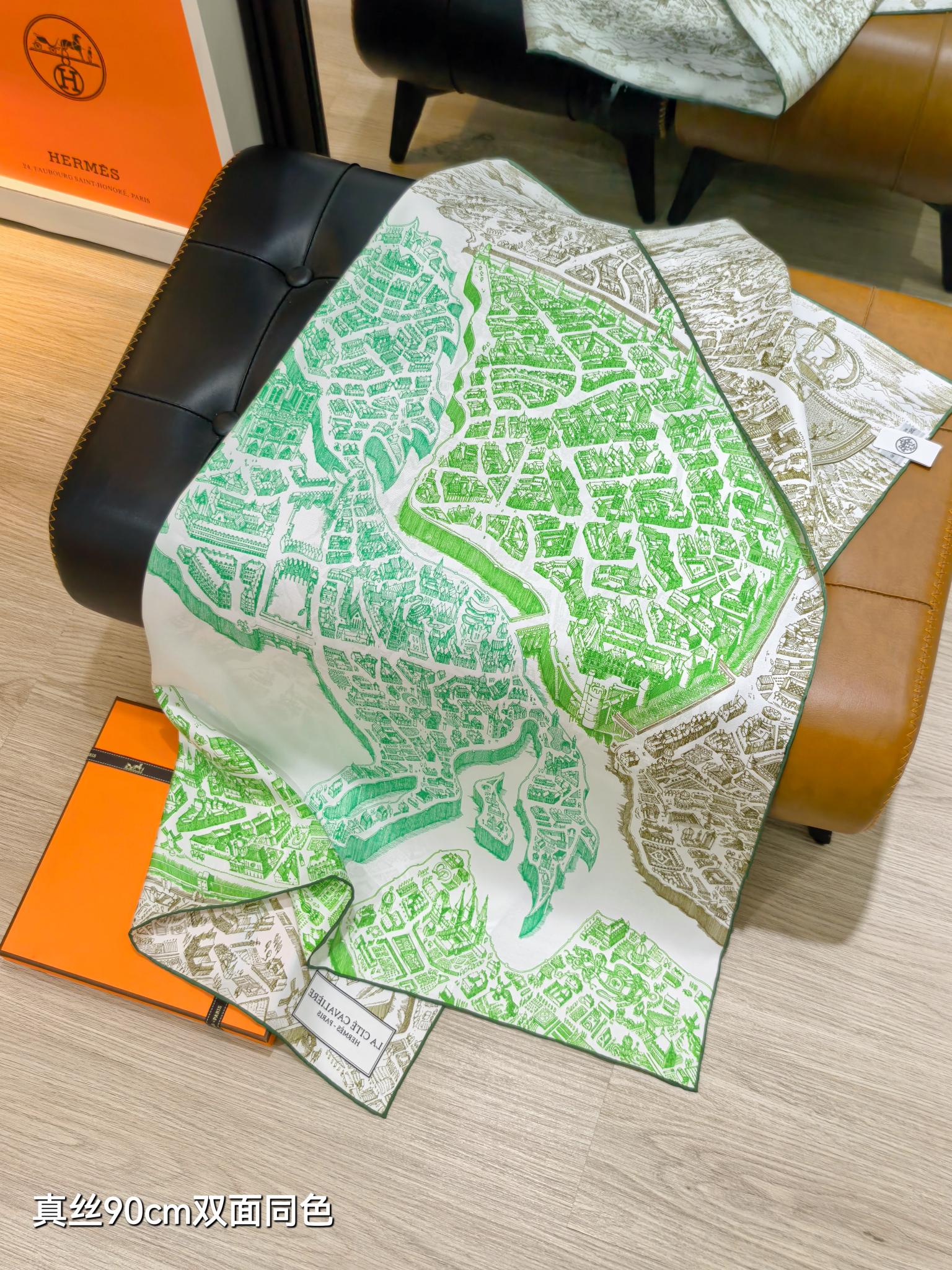 HERMES エルメス シルク スカーフ 90cm 双面同色 マップ柄 多色展開 - 画像 5