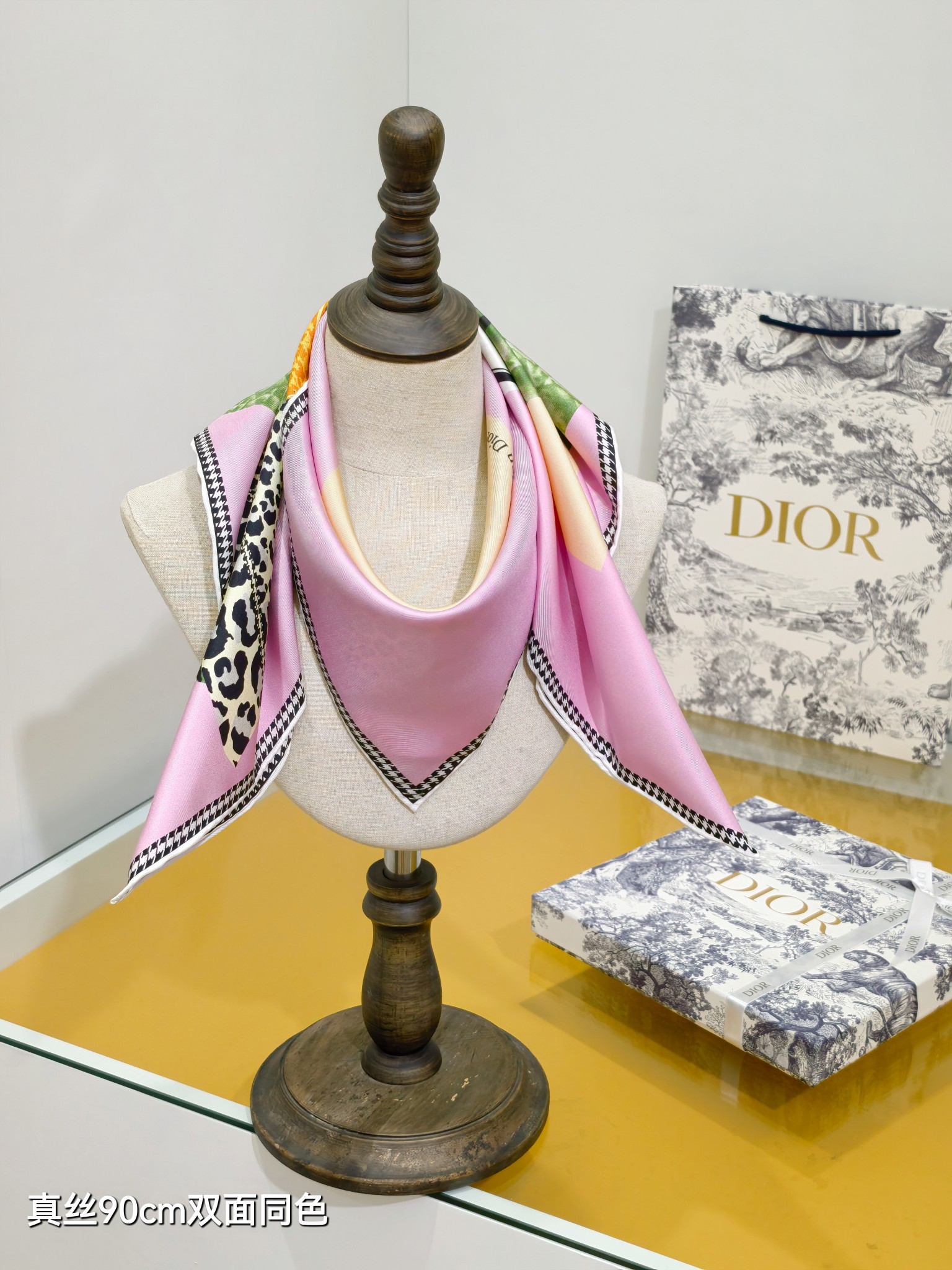 DIOR ディオール スカーフ シルク 90cm 双面同色 多色展開 - 画像 2