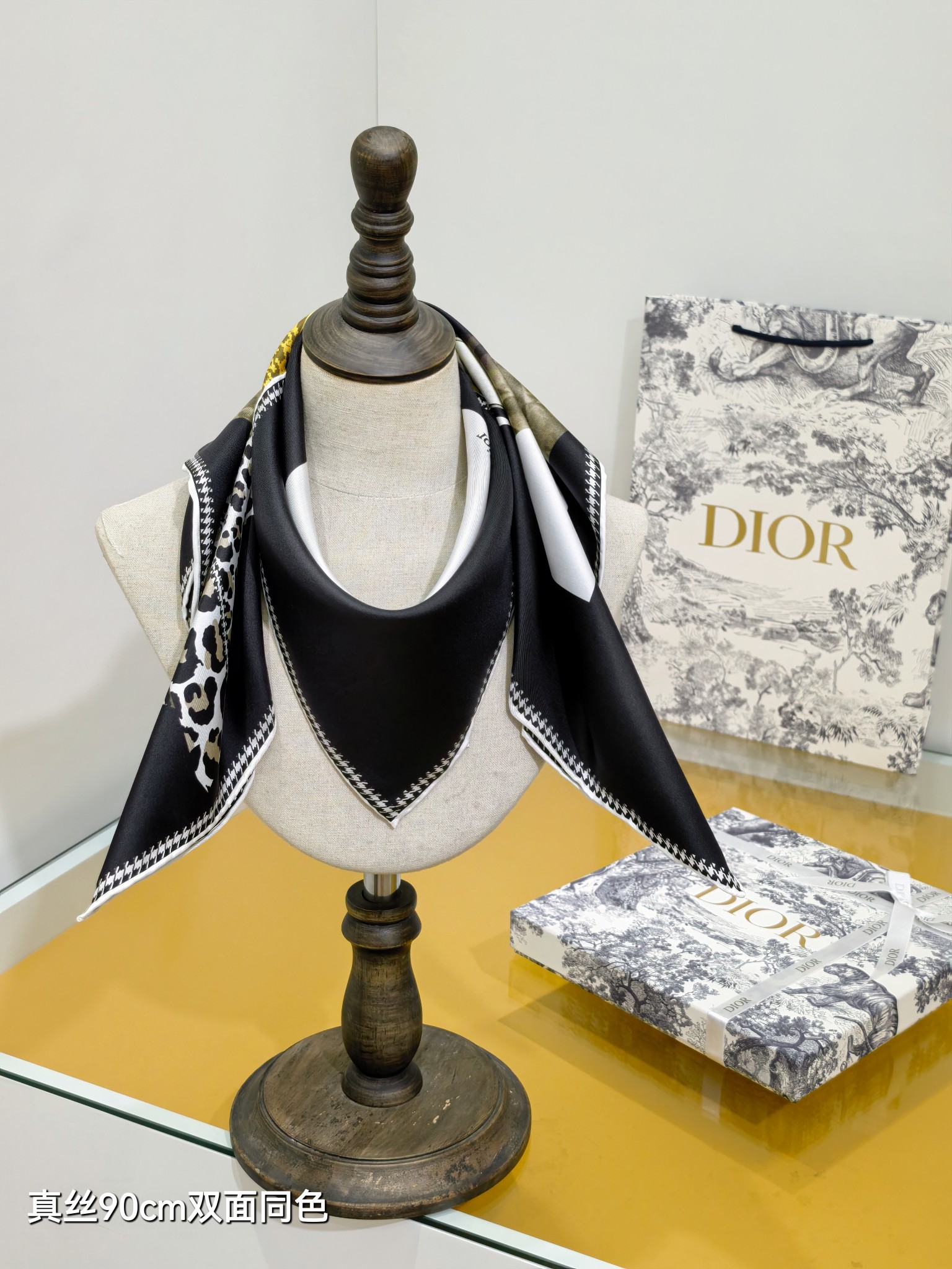 DIOR ディオール スカーフ シルク 90cm 双面同色 多色展開 - 画像 5