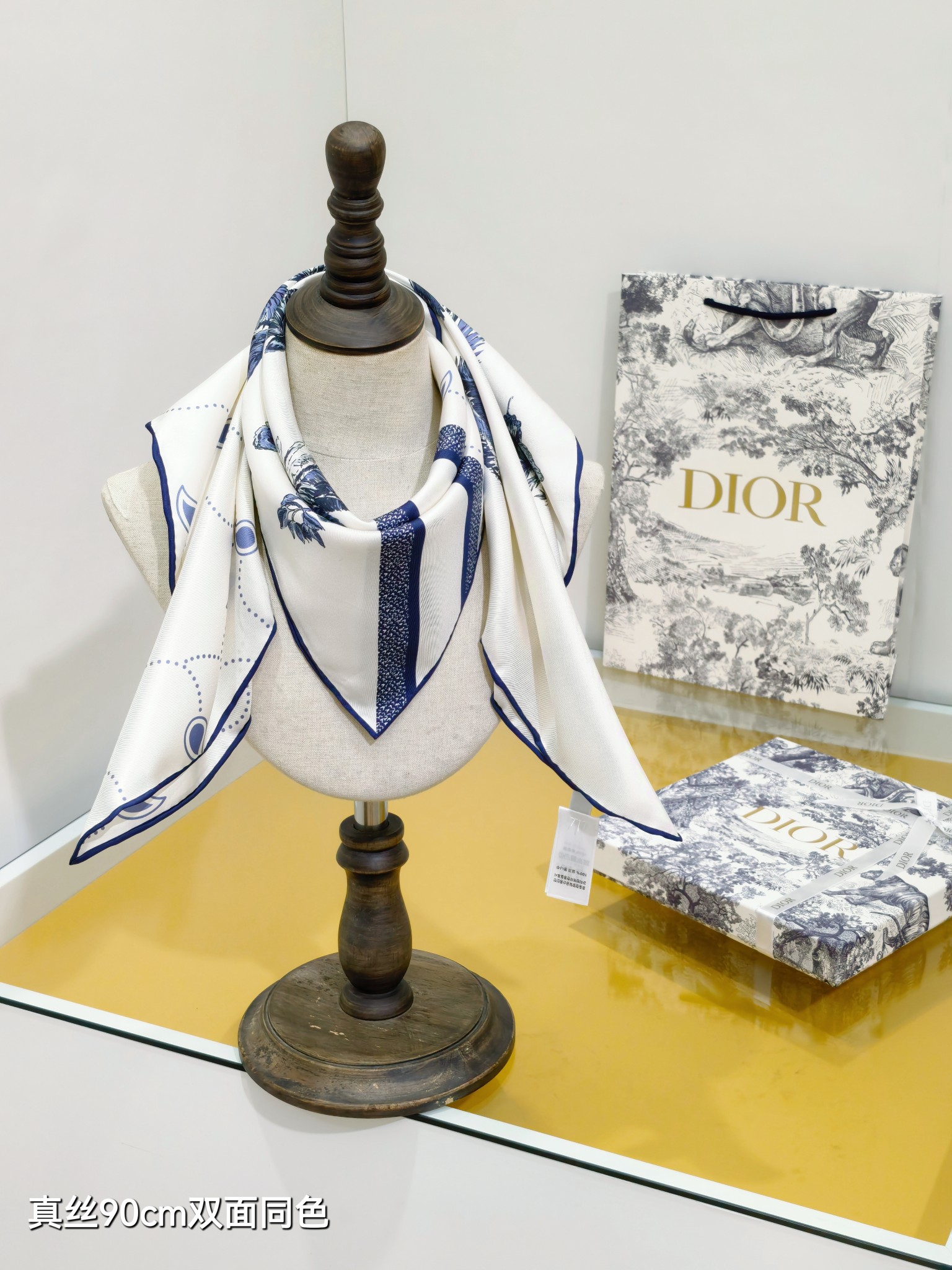 DIOR ディオール スカーフ 100%シルク90cm両面同色花柄デザイン 多色展開
