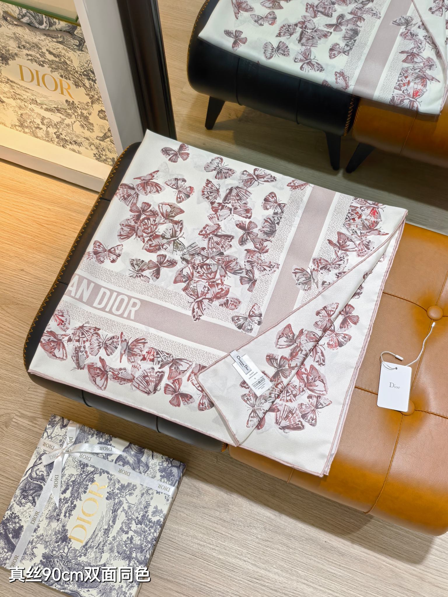 CHRISTIAN DIOR クリスチャンディオール 正方形スカーフ 真絲 90cm 双面同色 多色展開 - 画像 2