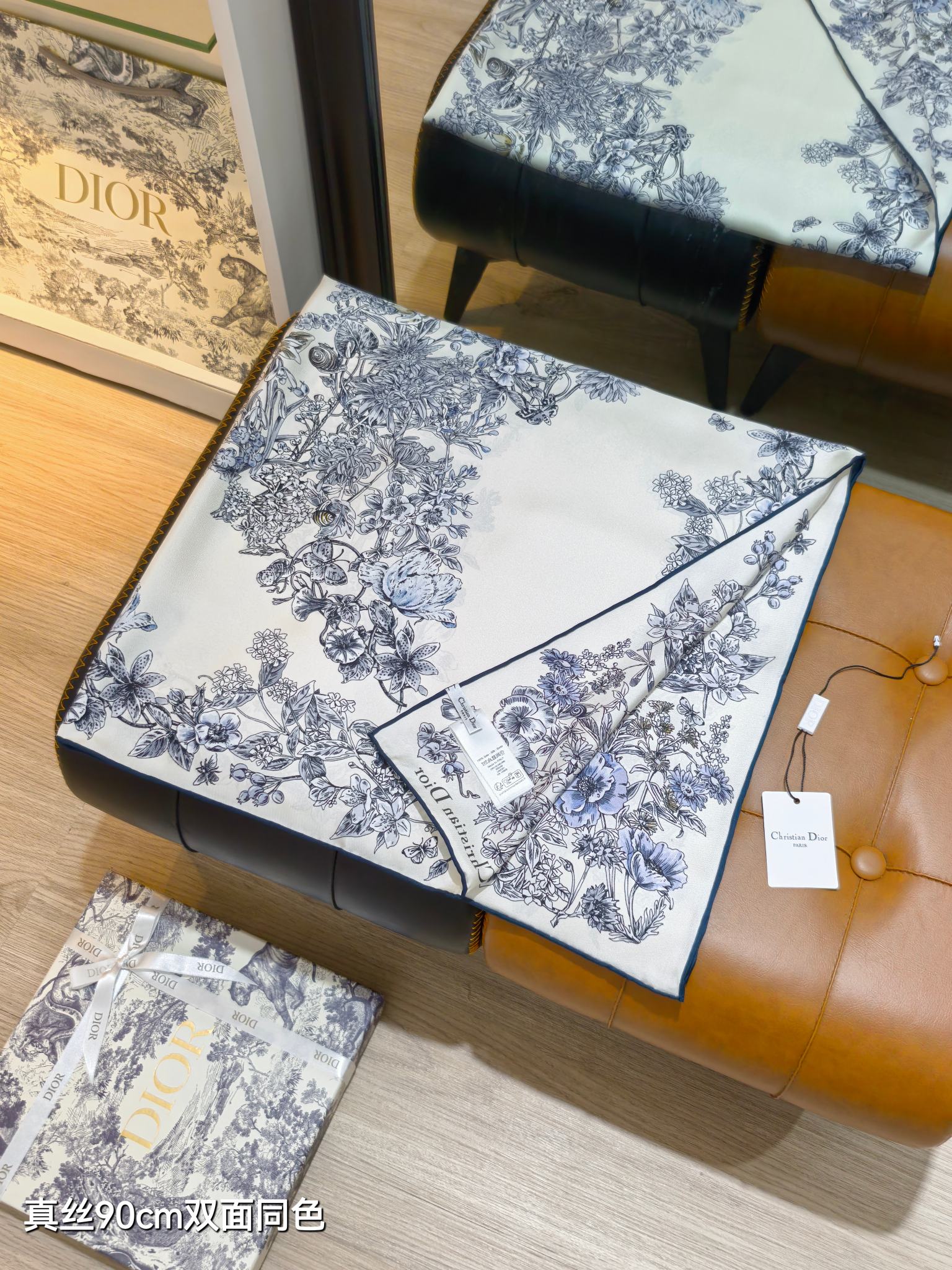 DIOR ディオール スカーフ 花柄デザイン真絲90cm双面同色 多色展開 - 画像 3