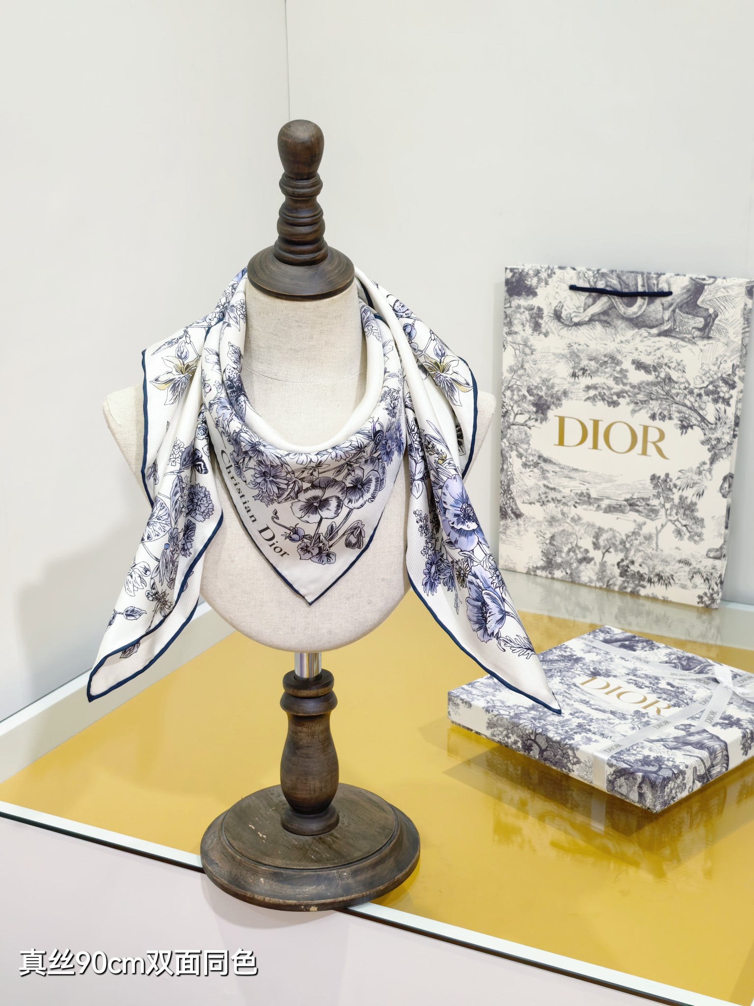 DIOR ディオール スカーフ 花柄デザイン真絲90cm双面同色 多色展開 - 画像 4
