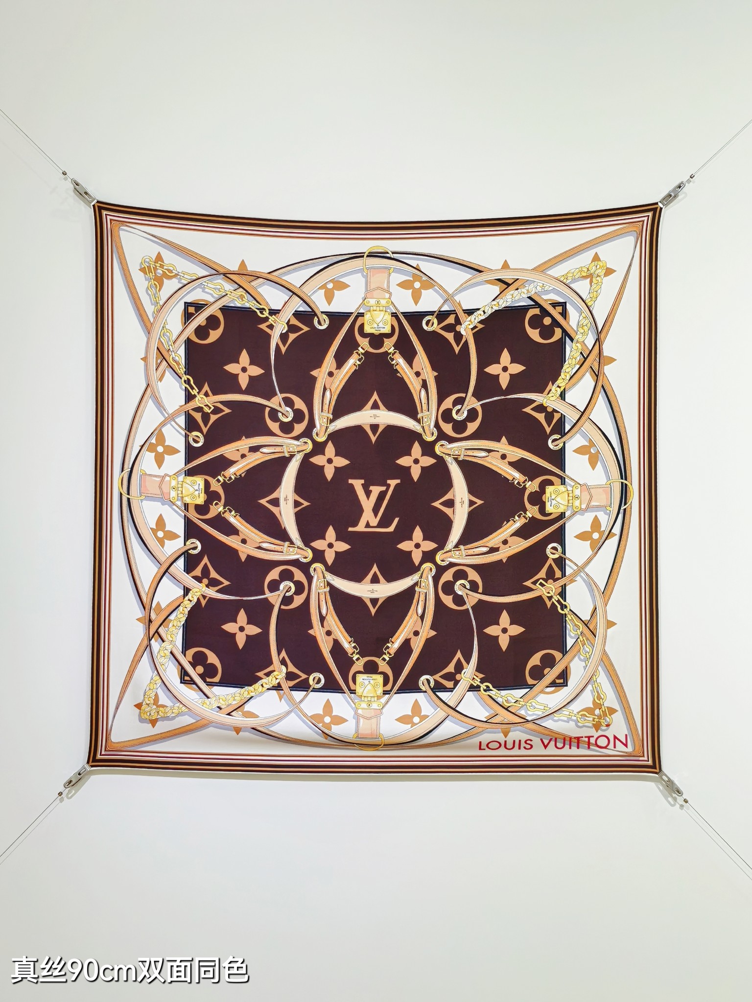 LOUIS VUITTON ルイ・ヴィトン スカーフ 真絲 90cm 双面同色 多色展開