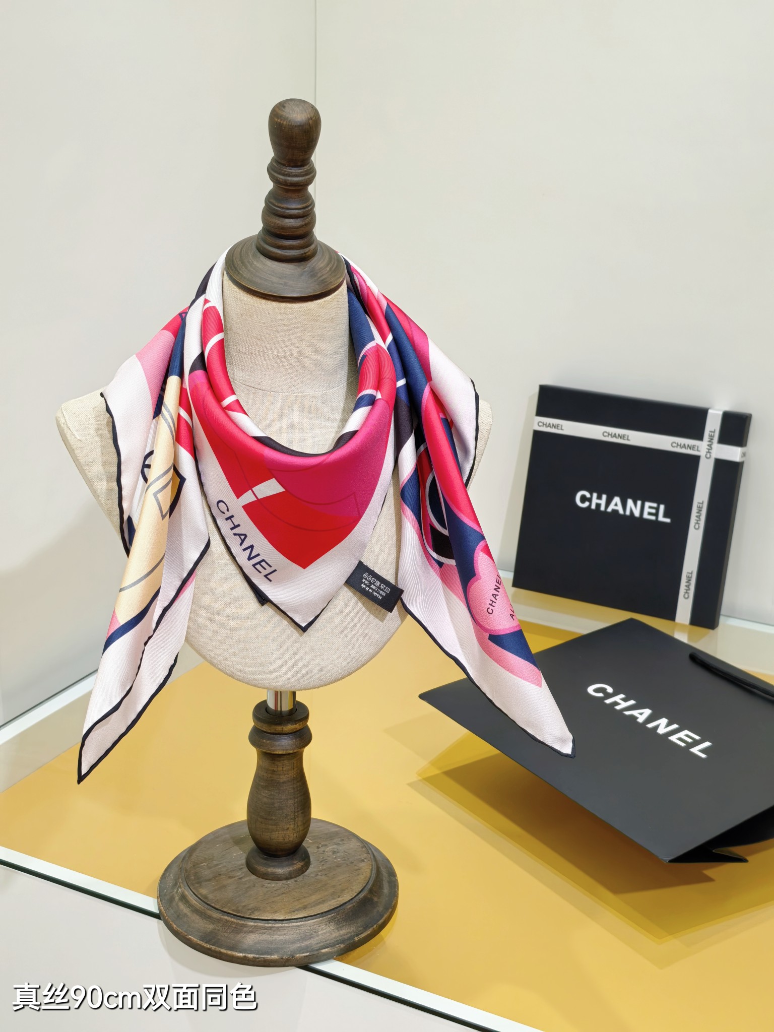 CHANEL シャネル シルクスカーフ 真絲90cm CHANELデザイン 多色展開 - 画像 3