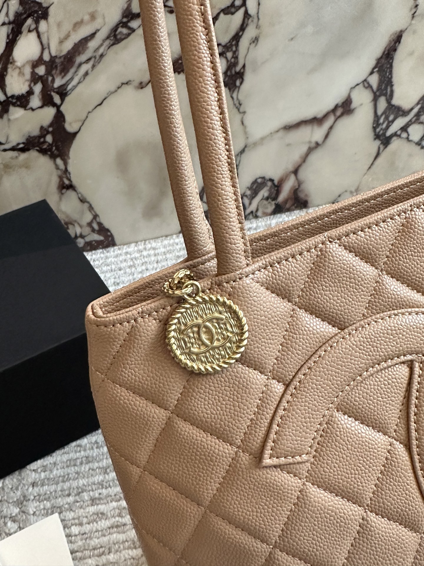 シャネル　CHANEL　レディースバッグ　キャビアスキン　トートバッグ　カバン　4色 - 画像 9