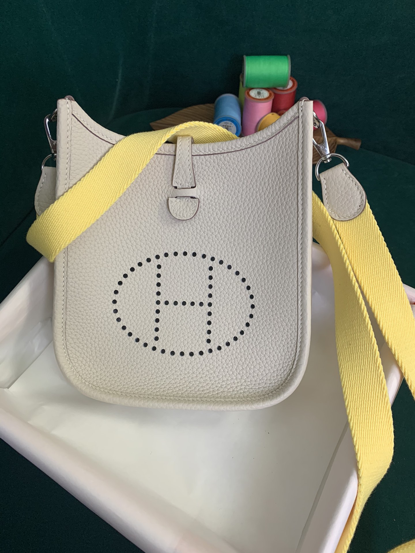 エルメスハーフ手縫いEvelyne Mini エルメスエブリンミニ TPM 16 Hermes 豊富な在庫 シルバー/ゴールド金具 ショルダーバッグ アマゾン・ジグザグ ミニショルダー 33色 - 画像 5