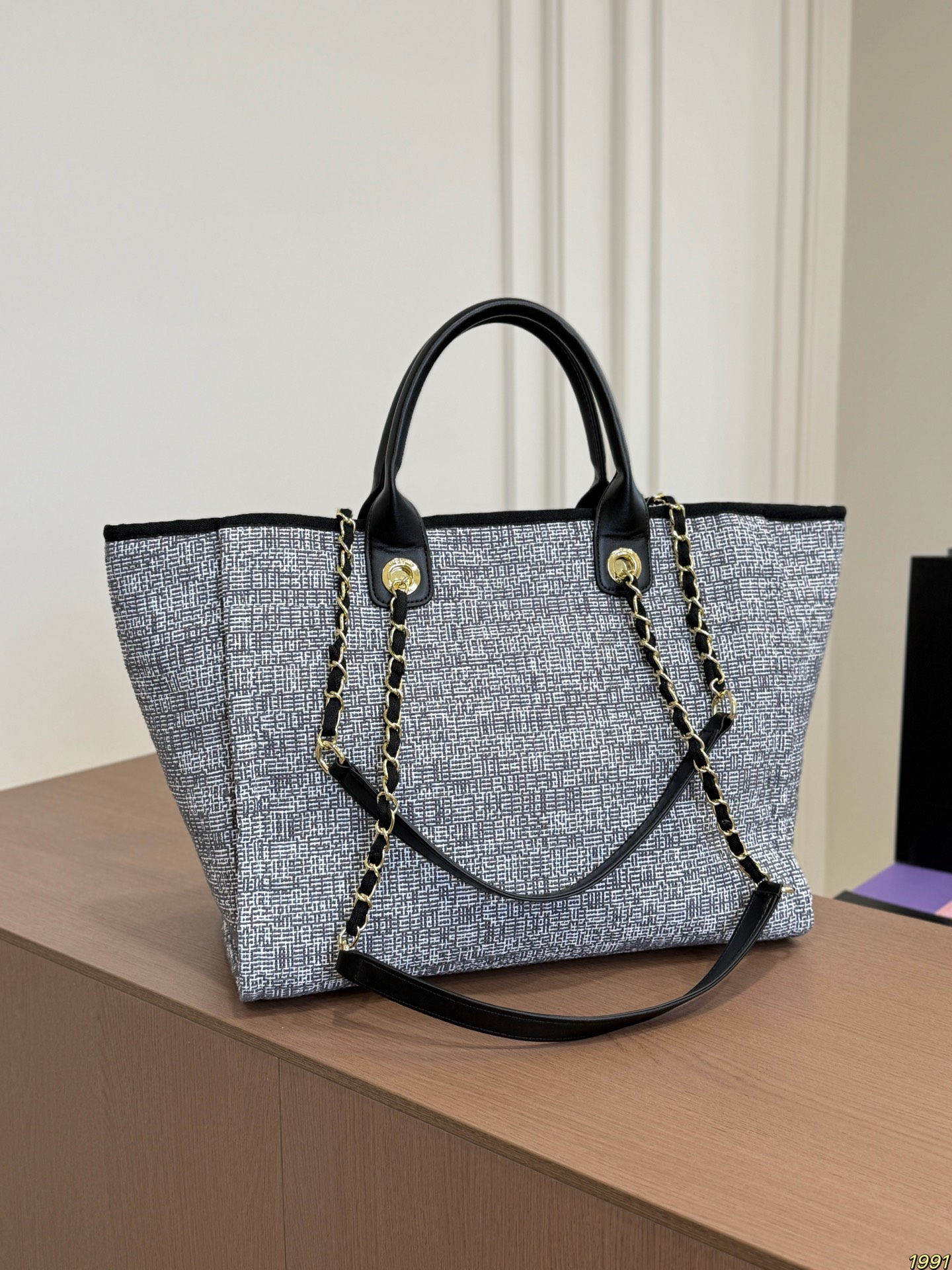 シャネル　CHANEL　ドーヴィルショッピングトートバッグ　チェンートートバッグ　レディース　大容量！バッグ　5色 - 画像 7