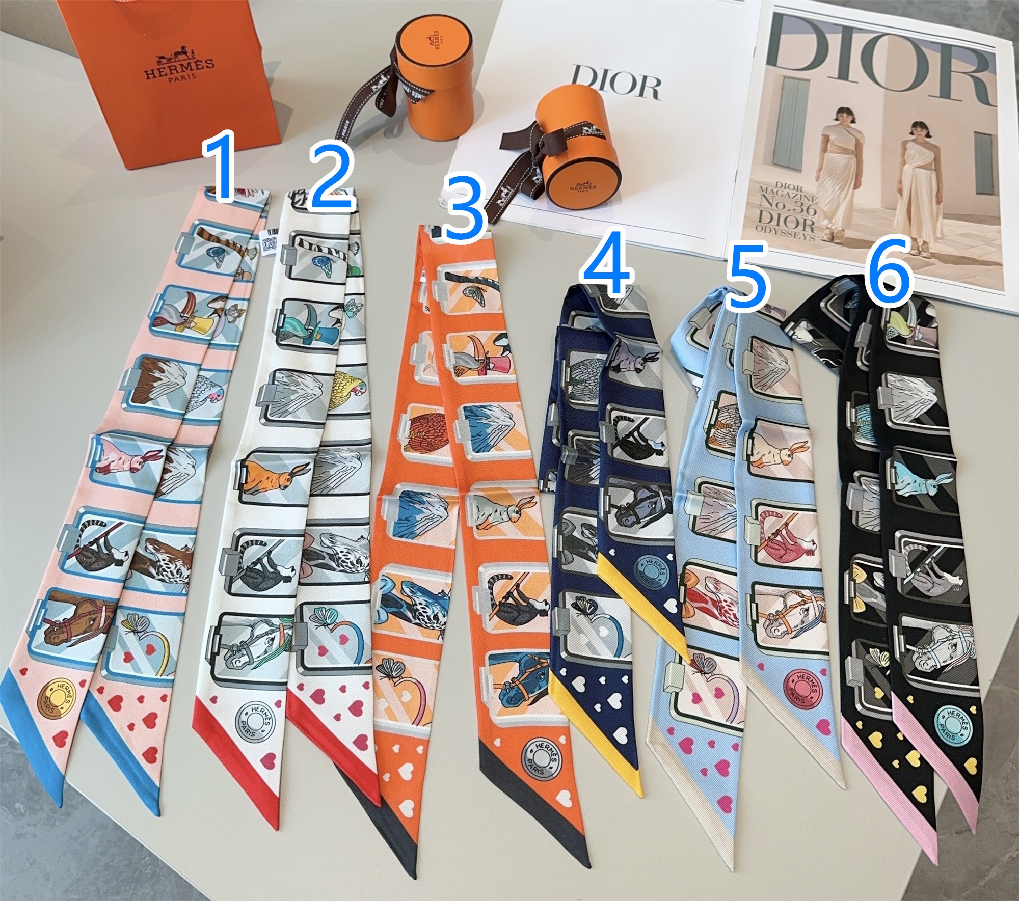 エルメス　Hermes　Twilly　ツイリー　ハートツイリー　上品カラー　　細長リボンスカーフ　レディース　バッグスカーフ
