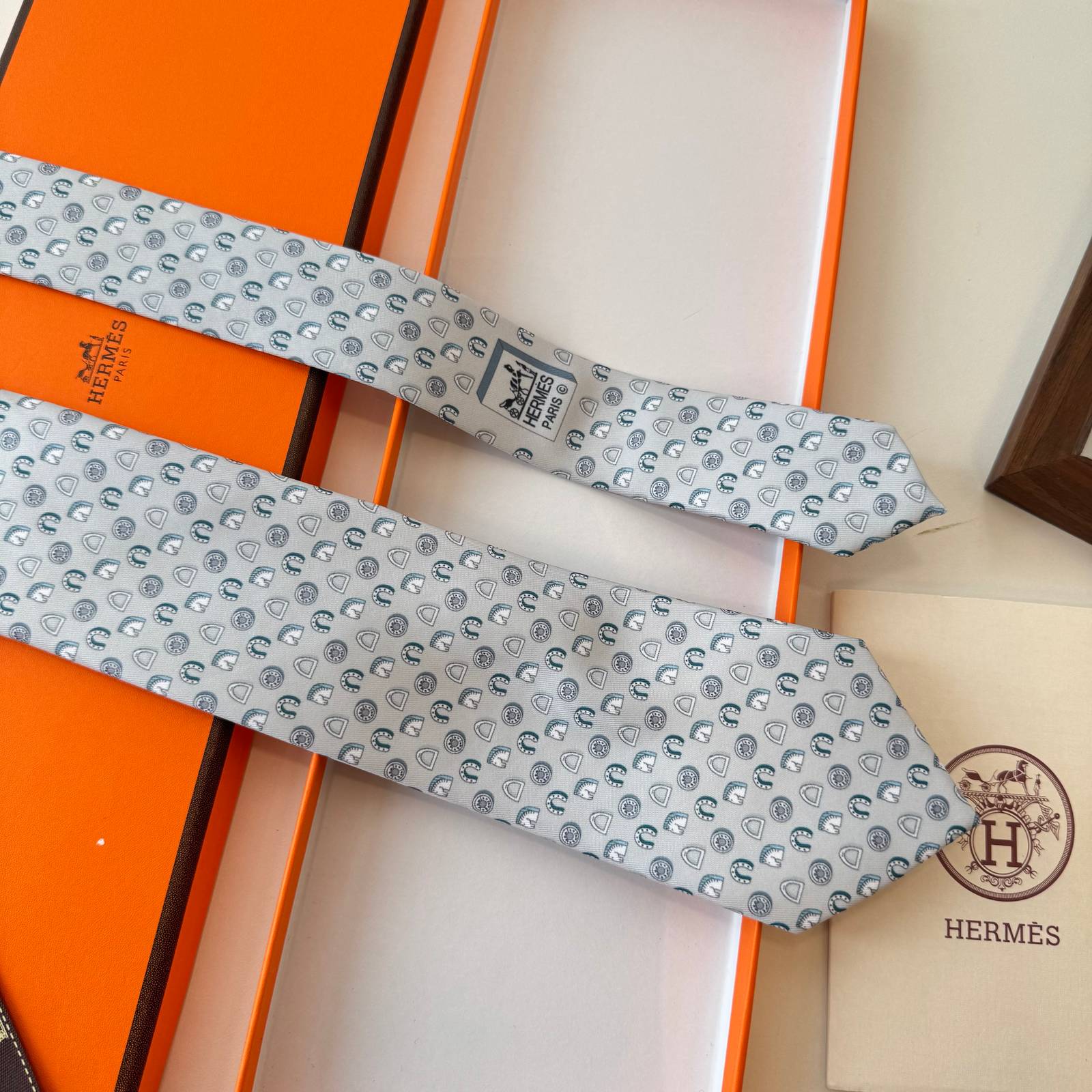 HERMES アルマ チェバ ディープグレー - 画像 4