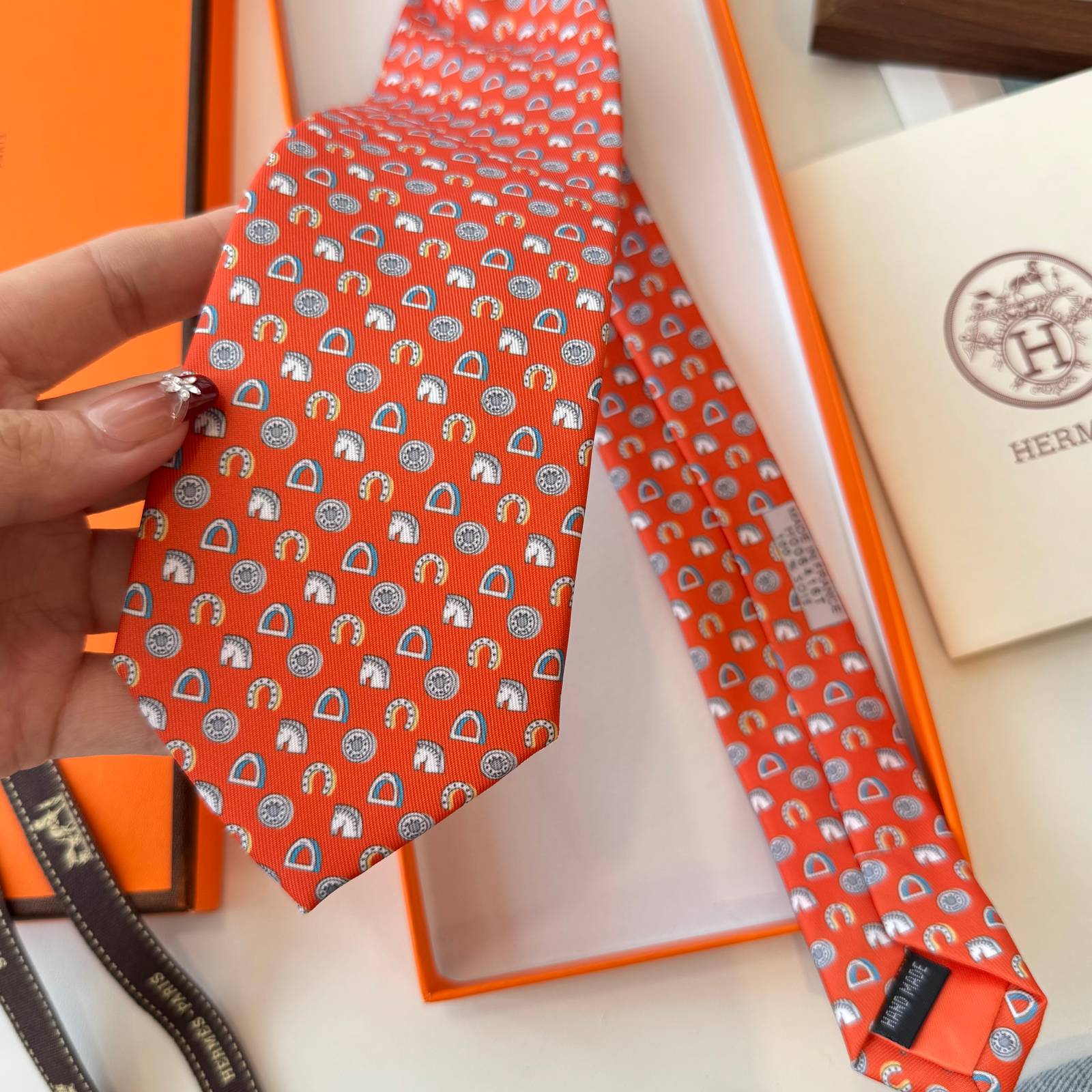 HERMES アルマ チェバ ディープグレー - 画像 18