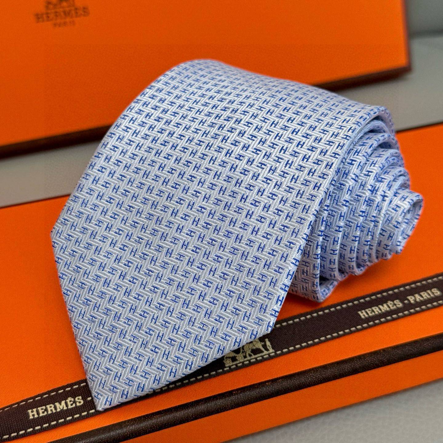HERMES エルメス ネクタイ Hマーク柄 シルク 濃紺 - 画像 8